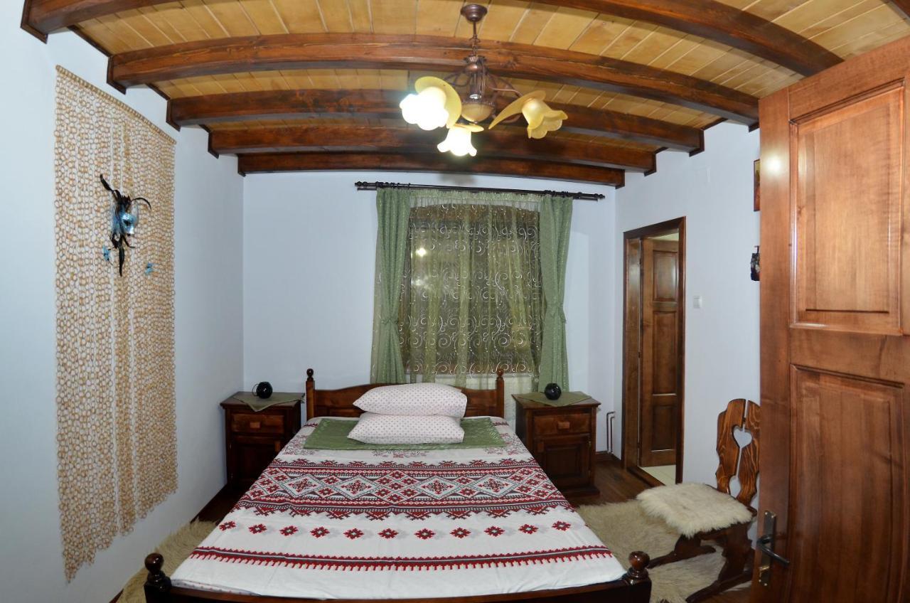 Cabana Paradisul Verde Neamt Targu Neamt ภายนอก รูปภาพ